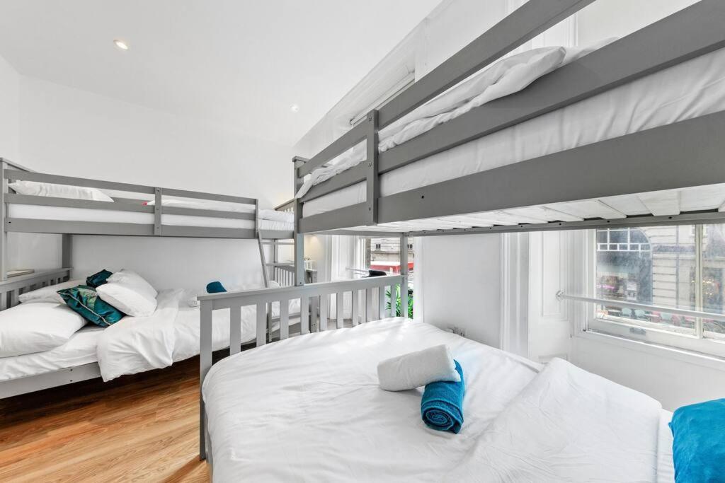 3 Bedroom Flat In Haymarket London Sleeps 14 Hy1 Exteriér fotografie