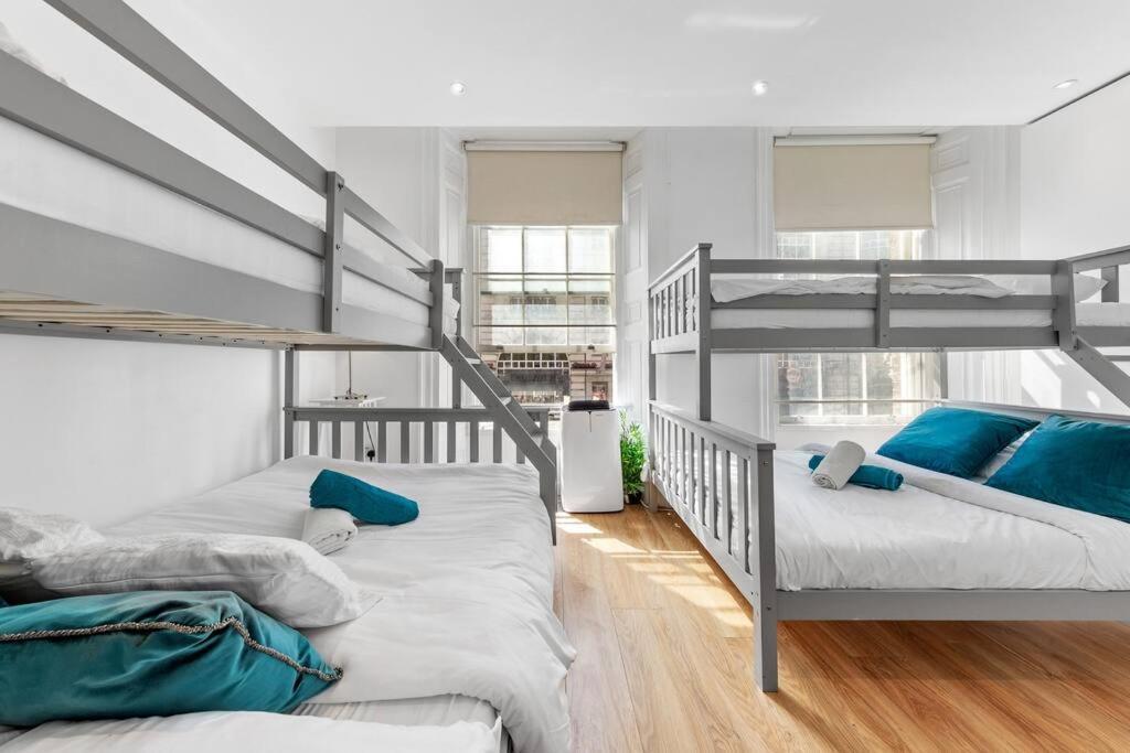 3 Bedroom Flat In Haymarket London Sleeps 14 Hy1 Exteriér fotografie